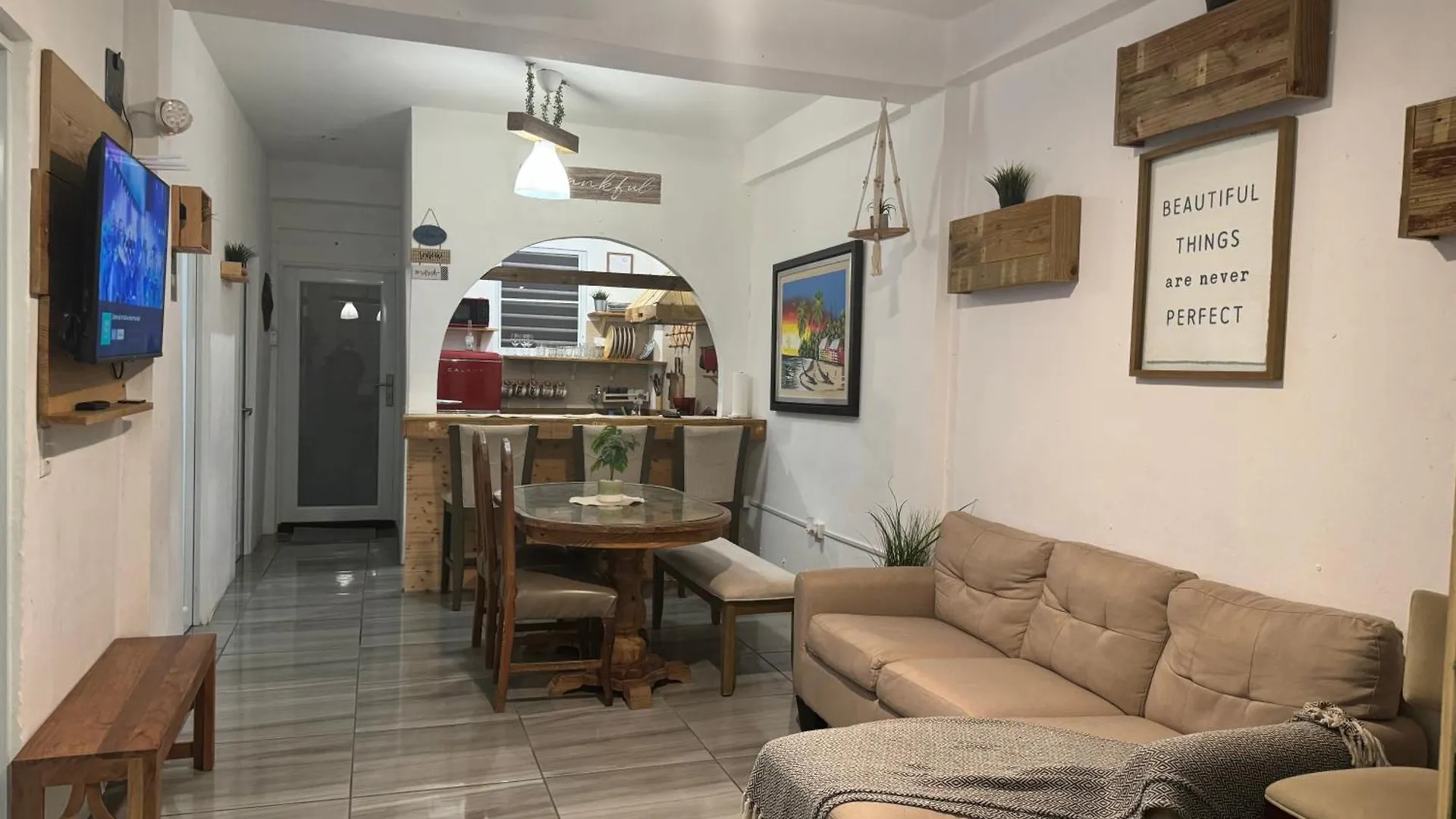 Apartment Vss Rustic In Arecibo - Stylish & Relaxing Escape Near Beaches