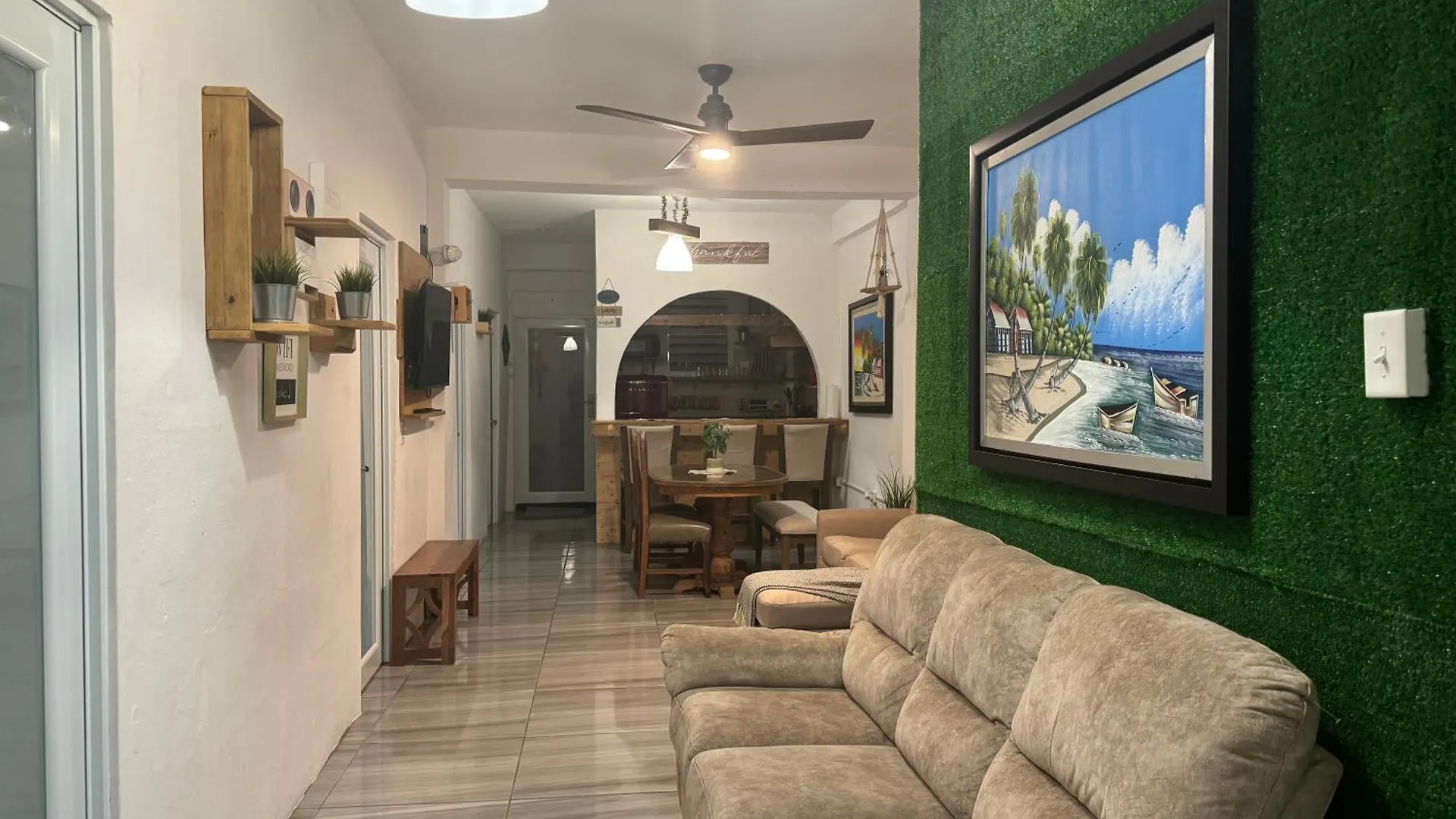 Apartment Vss Rustic In Arecibo - Stylish & Relaxing Escape Near Beaches Puerto Rico